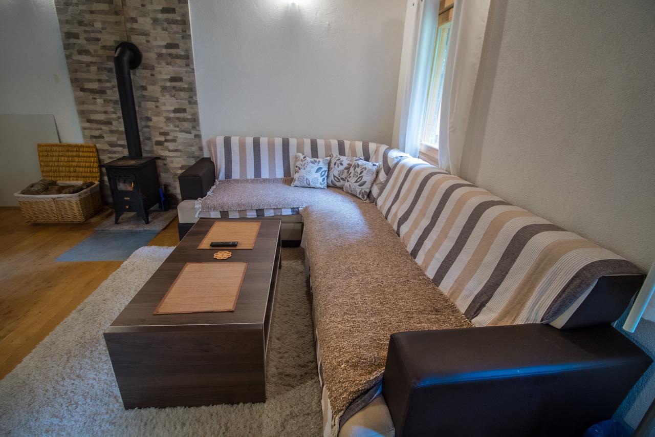 Cabin House Hidden Nest Mostar Exterior photo